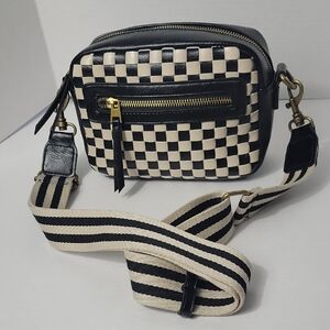 Universal Thread Navy Crossbody Bag with Gold Zipper